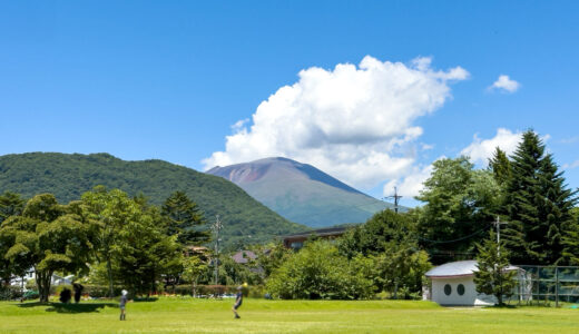 夏の軽井沢、くっきり晴れてお散歩日和